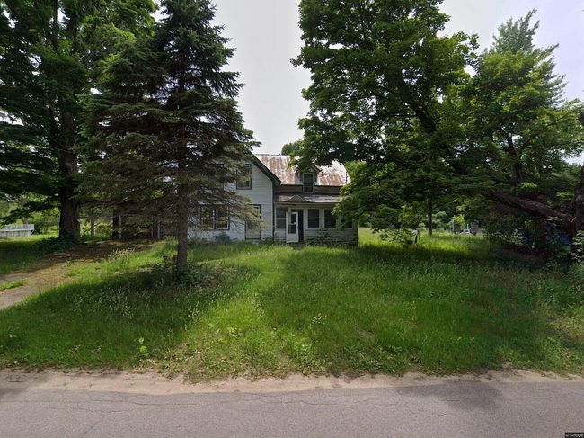 Preview of property located at 721 S Woods Rd