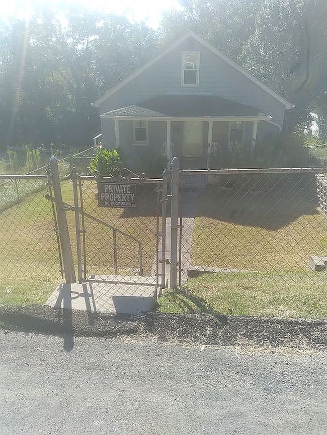 Photo of 726 York Ave