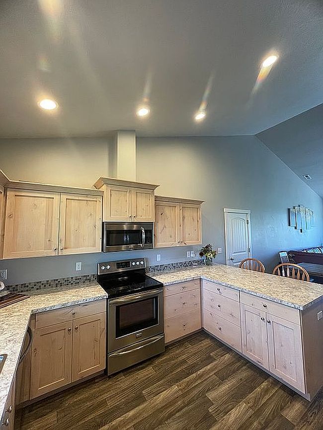 Photo of 6878 Ustick Rd, Nampa, ID