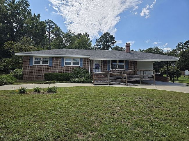 Photo of 161 Hickory Dr S