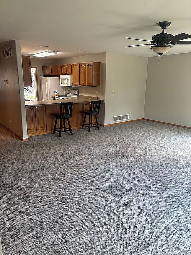 Image of 413 Fillmore St W