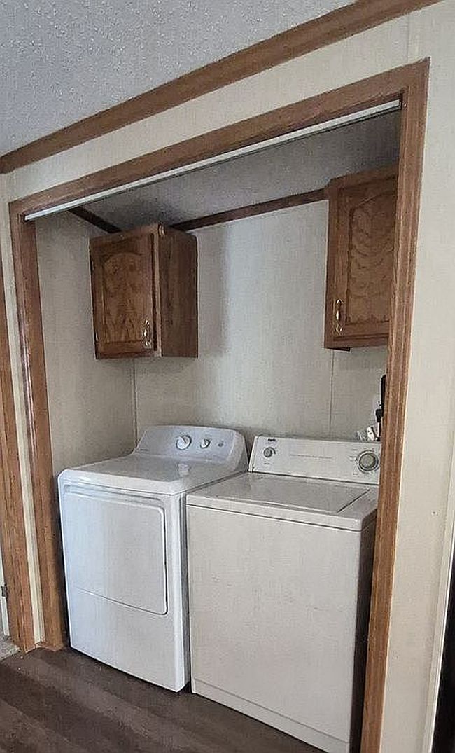 Additional photo 1 of property located at 14264 Par Pl