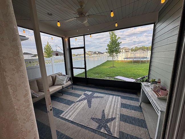 Image of 526 Silver Landing Dr