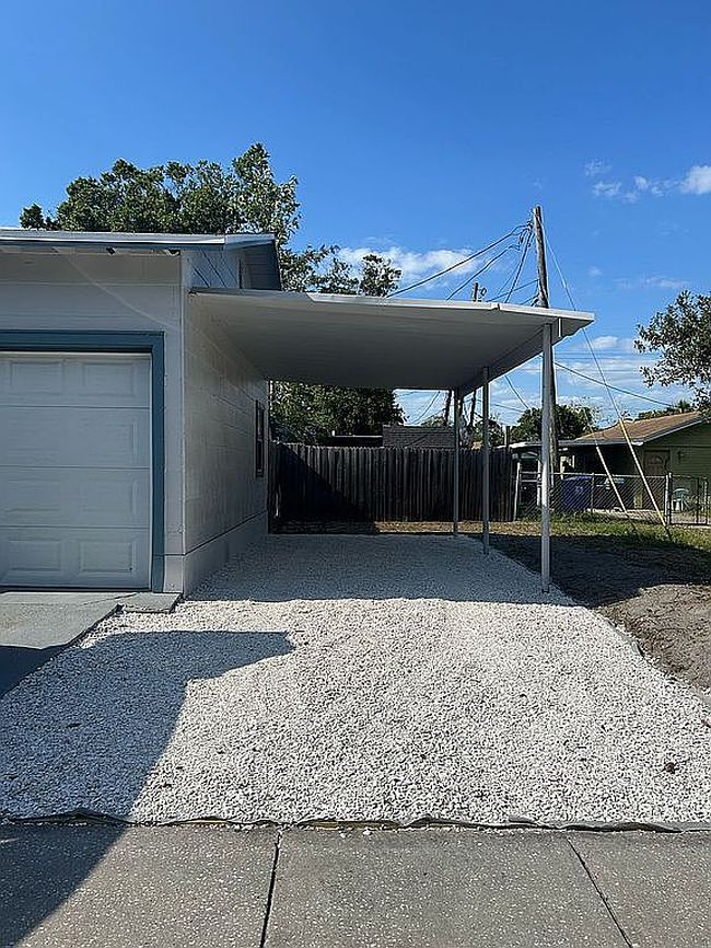 Photo of 1144 46th St S, Saint Petersburg, FL