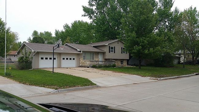 Photo of 1420 Julie Dr