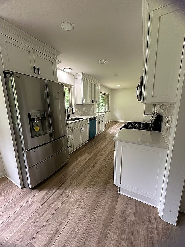 Image of 3220 Hilltop Rd