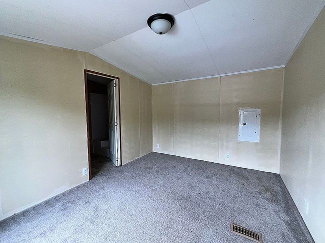 Photo of 256 Hassam Dr, Princeton, WV