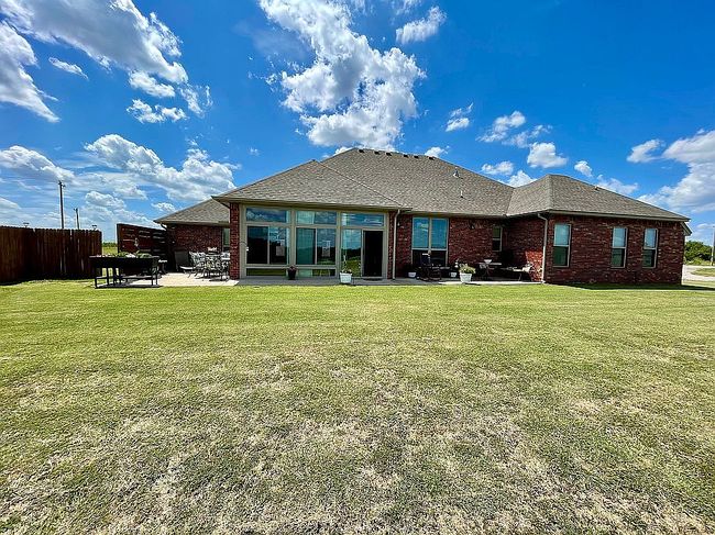 Photo of 16397 N County Road 3080, Lindsay, OK