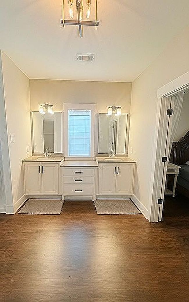 Photo of 1810 Mill St, Conway, AR