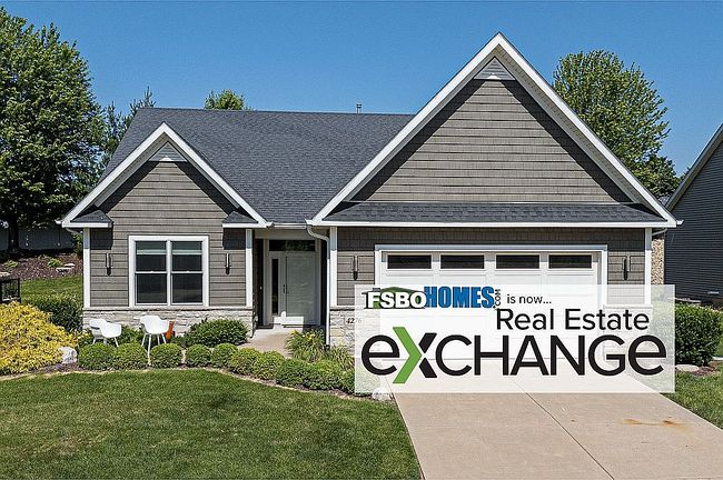 Photo of 4276 W Kingston Cir, Bettendorf, IA