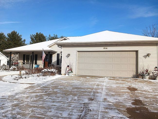 Preview of property located at 614 Magnolia Ln