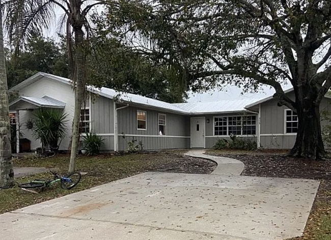 Photo of 358 Keen Ter, Sebastian, FL