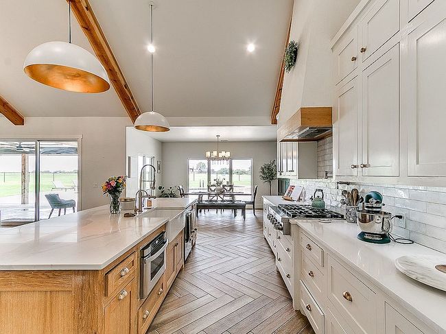 Photo of 4420 Trails End St Ne, Piedmont, OK