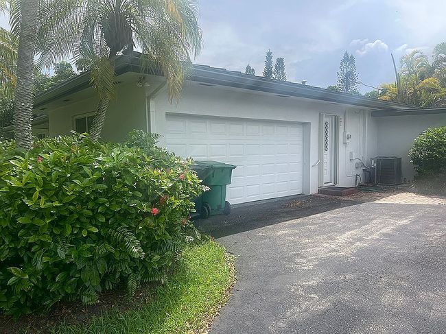 Additional photo 3 of property located at 14590 Sw 81st Ave