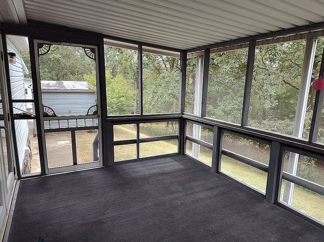 Image of 3316 Lincoln Way
