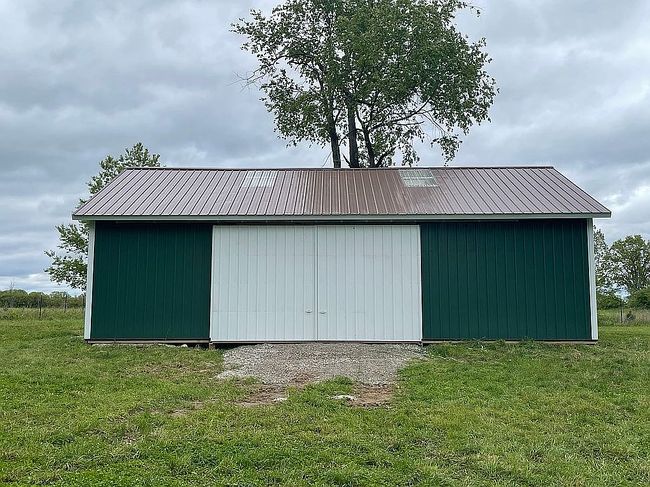 Photo of 19865 34 Mile Rd, Armada, MI