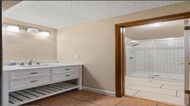 Additional photo 1 of property located at 24 Ski Pole Ct