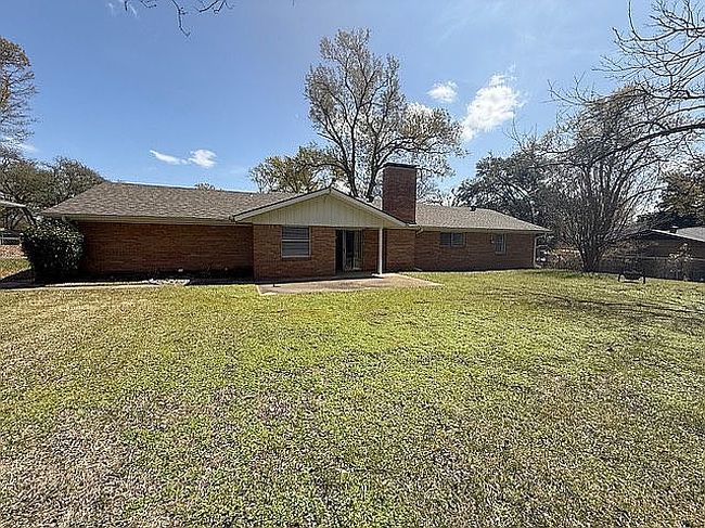 Image of 3115 Brookside Dr