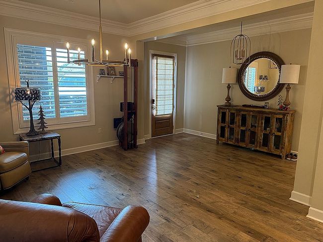 Image of 301 Arlington Park Dr