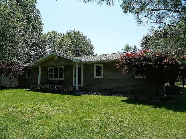 Image of 2 Watson Ln