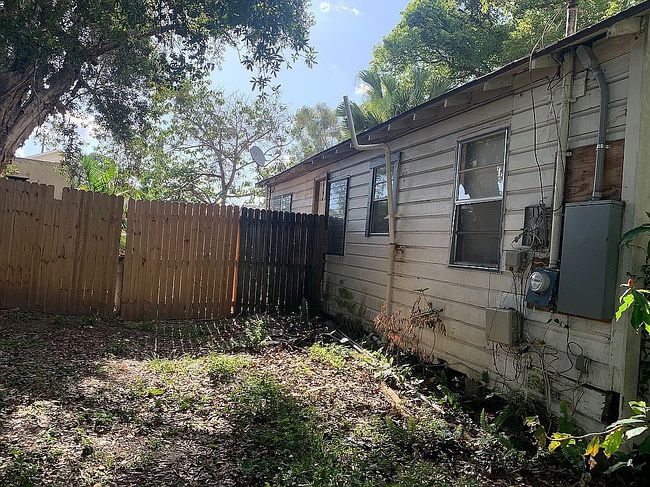 Additional photo 1 of property located at 5111 N Saint Vincent St