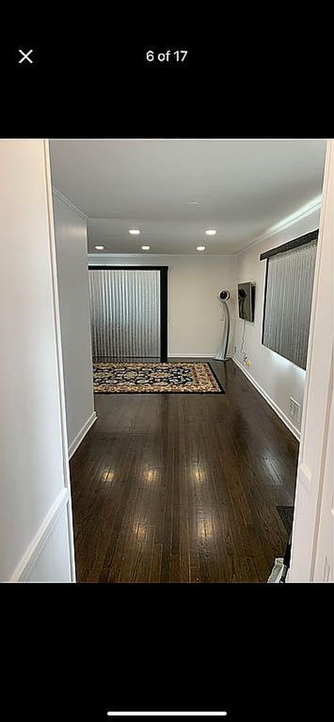 Image of 826 S 3rd Ave