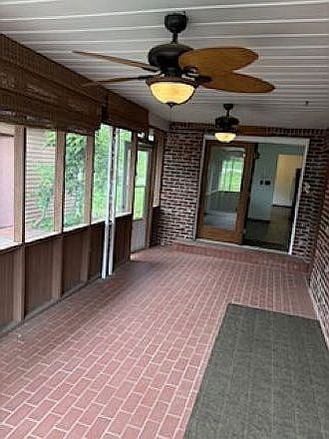 Image of 107 Sequoia Dr