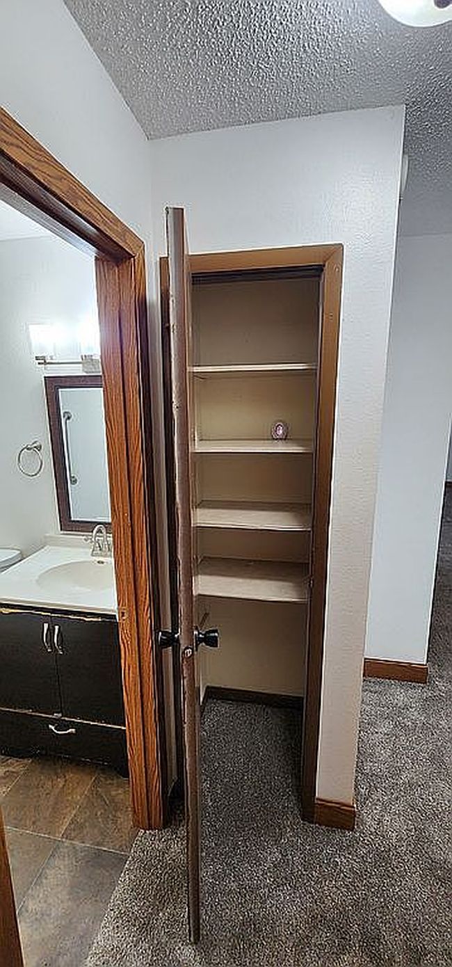 Image of 25 6th St S