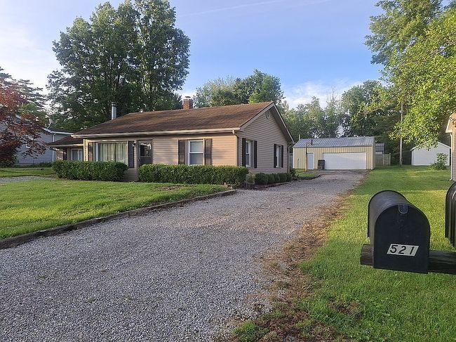 Image of 521 E Monroe Ave