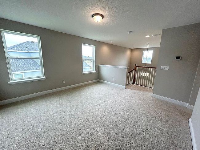 Image of 723 Oaklawn Ct