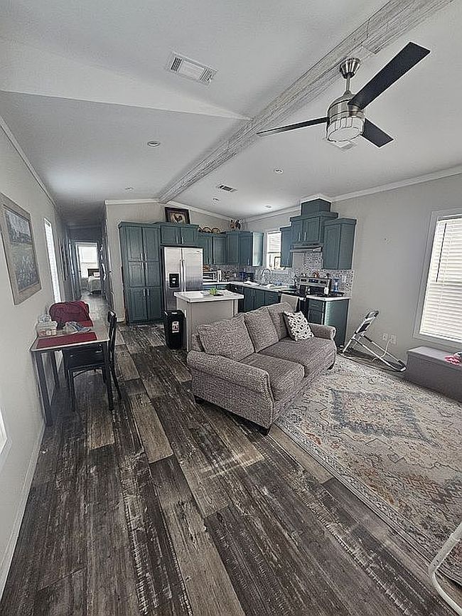 Photo of 619 County Rd #4516, Ben Wheeler, TX