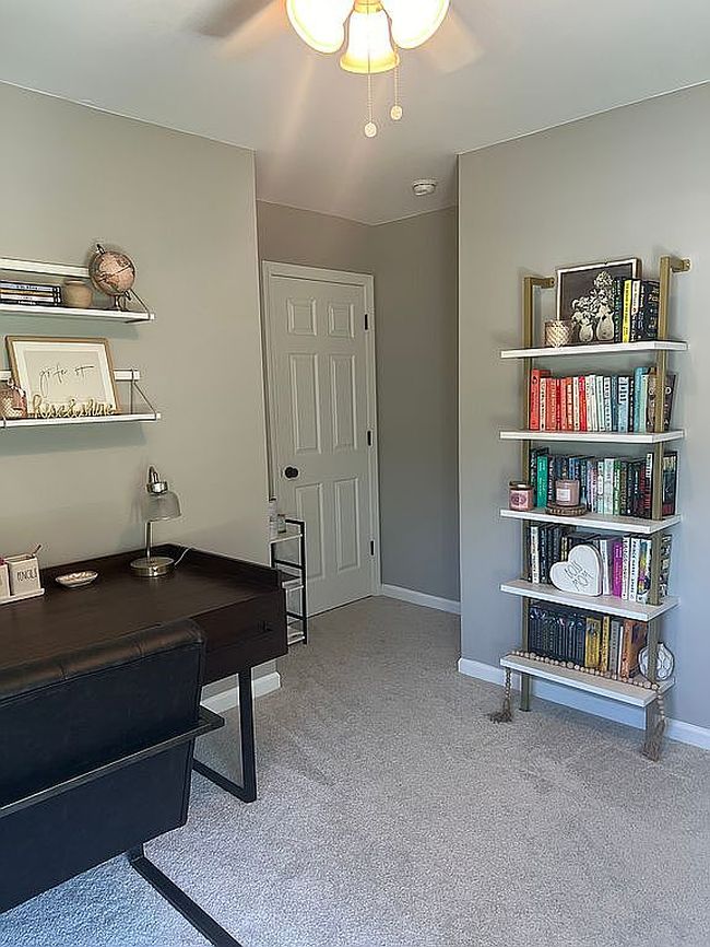 Additional photo 2 of property located at 17 Bush Creek Ln