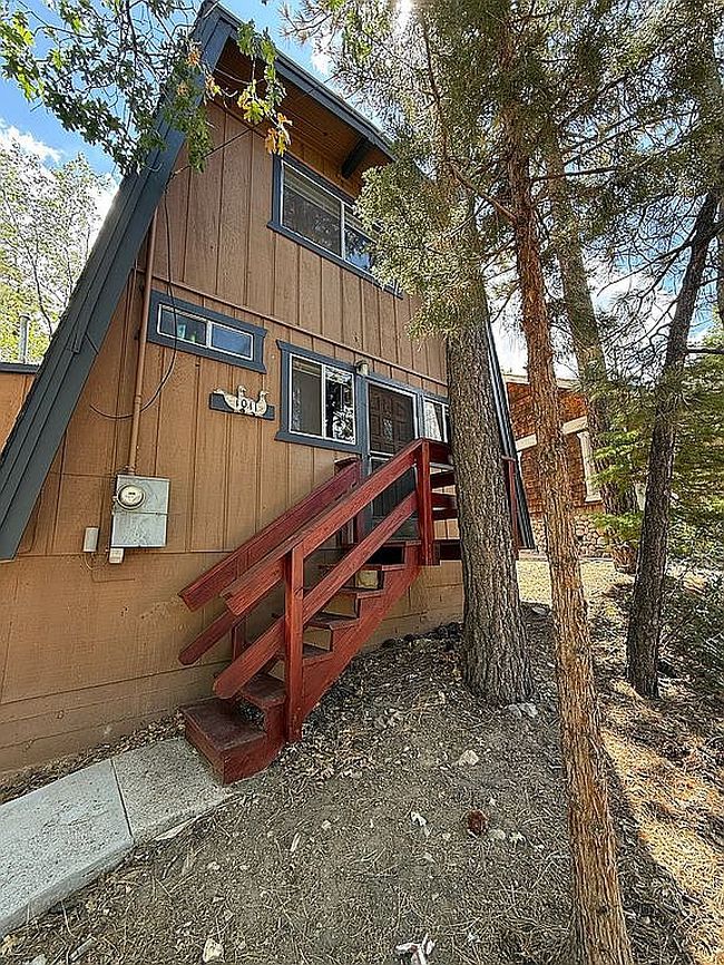 1011 Butte Ave, Big Bear City, CA