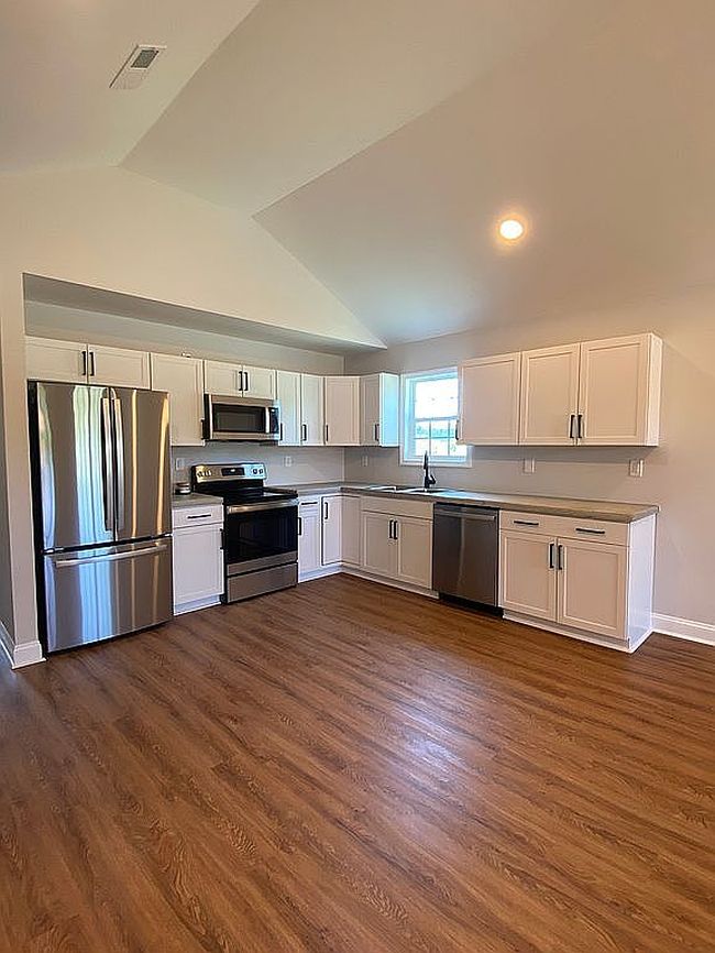 Photo of 2251 S 5th St