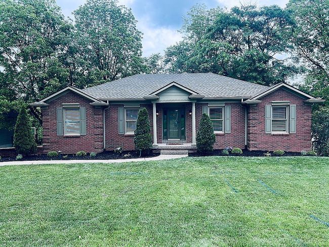 217 Edgewood Dr, Bardstown, KY