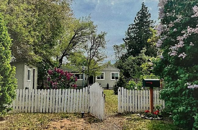 Photo of 308 S Ruby St, Ellensburg, WA