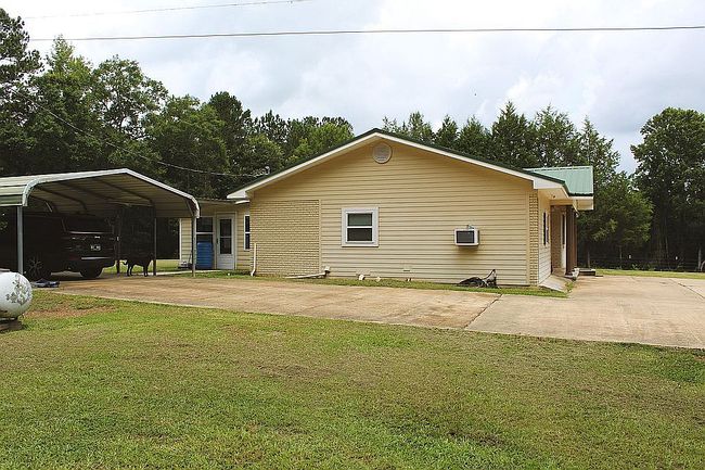 Photo of 222 Log Cabin Rd, Jayess, MS