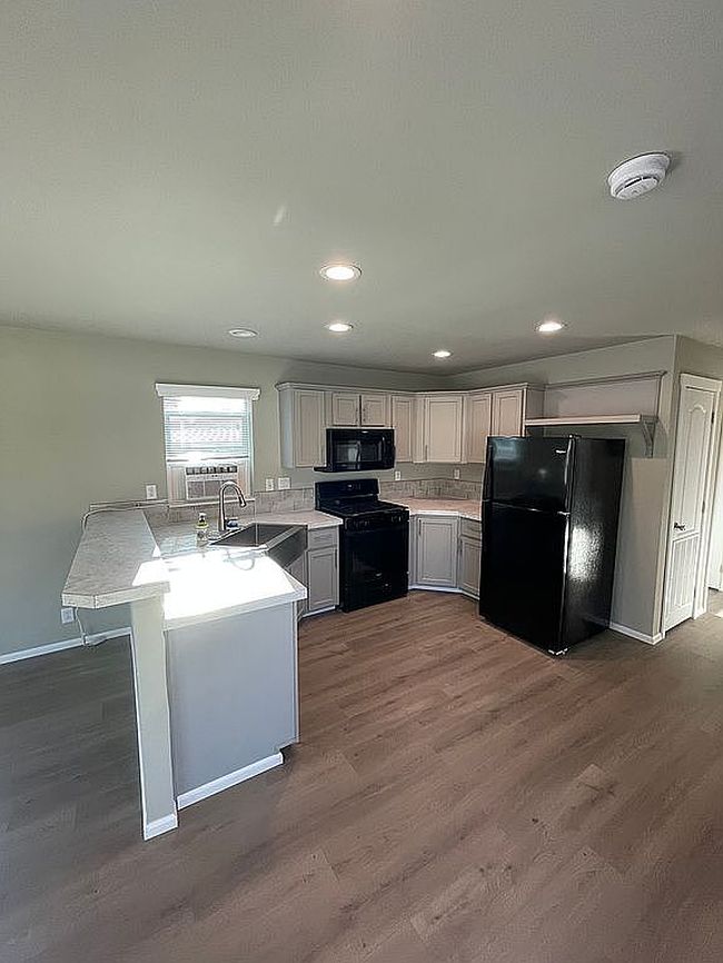 Photo of 400 Gupster Rd Space 8, Sequim, WA