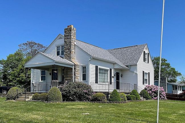 Photo of 312 Roseberry Ln, Wheeling, WV