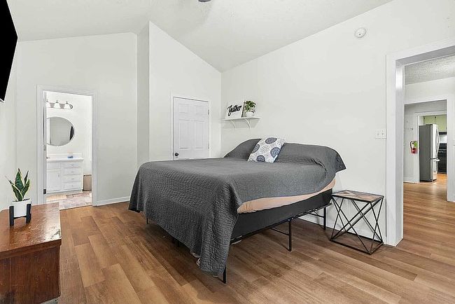 Additional photo 2 of property located at 278 Tallyho Rd