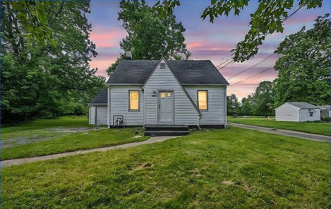 Photo of 25839 Garden Rd