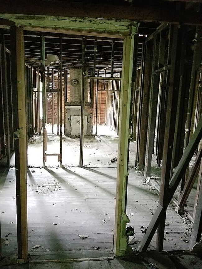 Additional photo 2 of property located at 1100 West Ave Sw