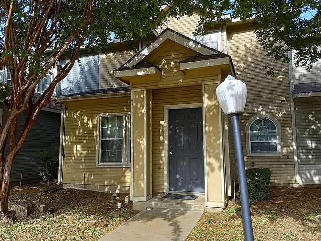 Preview of property located at 805 Ventura Park