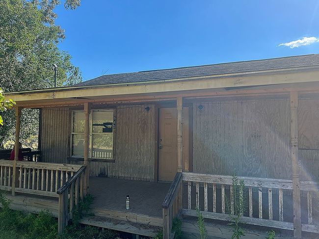 Preview of property located at 843 Old River Rd #R