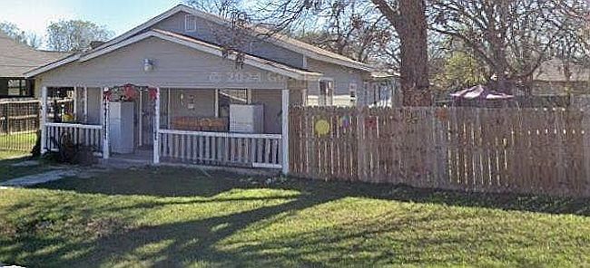 Additional photo of property located at 732 Sims Ave