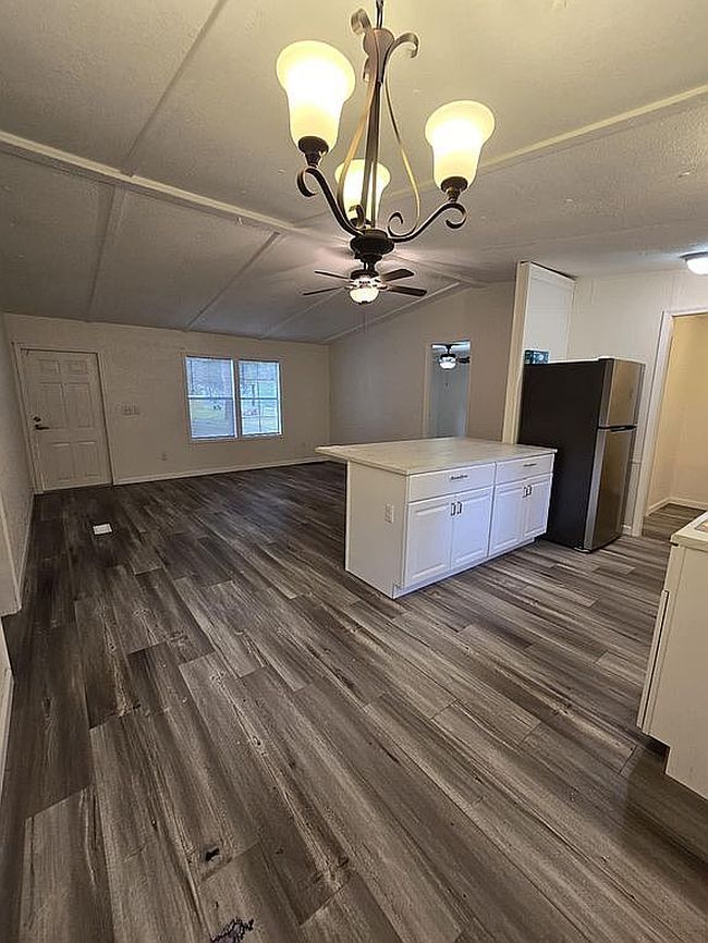 Photo of 2404 Ne 51st Blvd, Gainesville, FL
