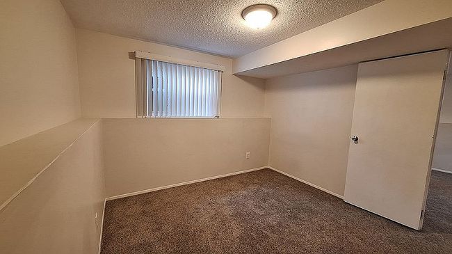 Photo of 4130 Elmhurst Rd, Waterford, MI