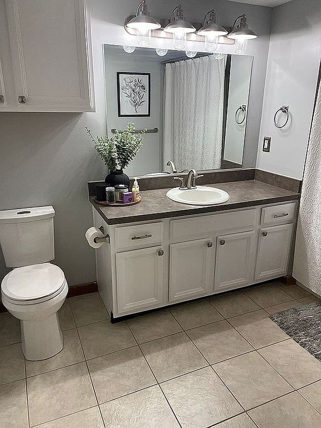 Photo of 940 Monroe Ave Nw Unit 326, Grand Rapids, MI