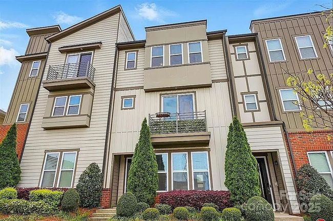 Photo of 3216 Moss Ln