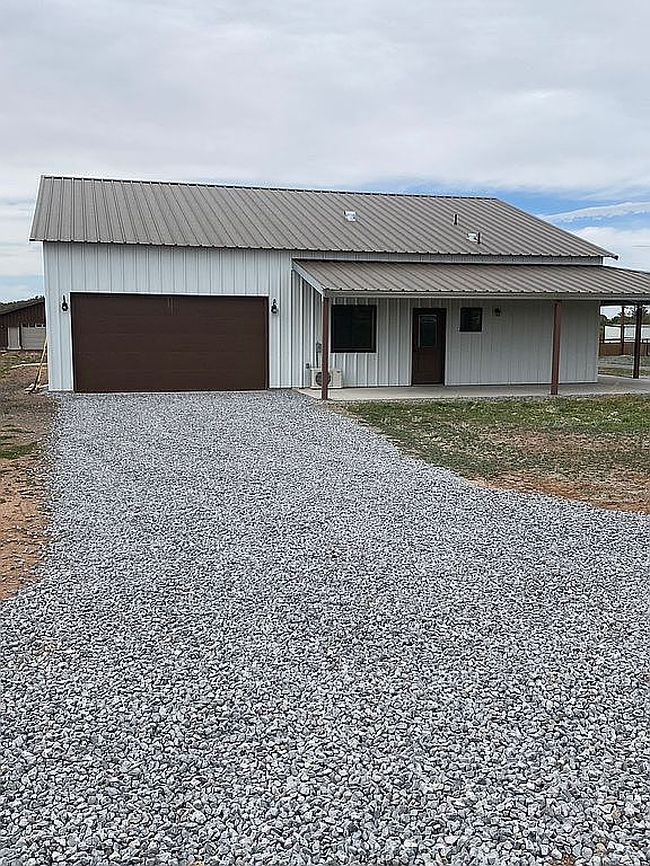 Image of 1091 School House Ln